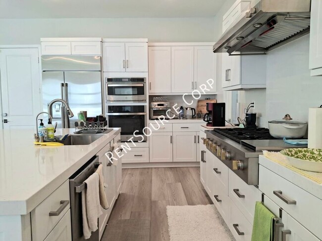 Building Photo - 26995 W Meandering Trail Pl