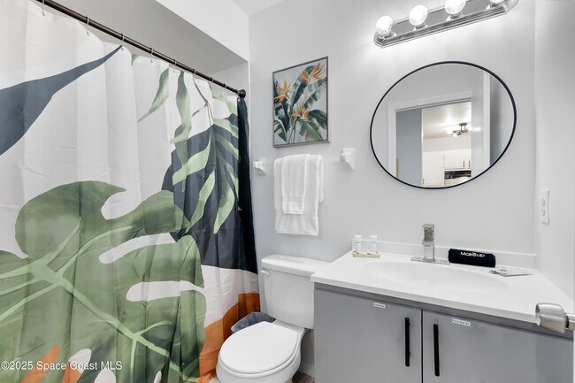 Building Photo - 3165 South St