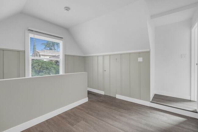 Building Photo - 3052 Burton Ave