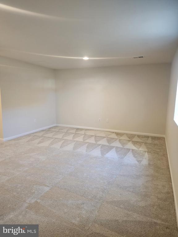Building Photo - 439 Goodwick Dr