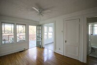 Building Photo - Ponce Properties