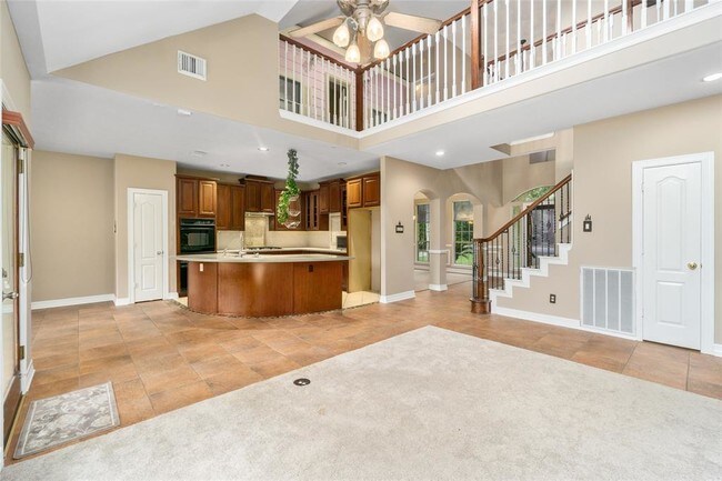 Building Photo - 905 Carriage Hills Blvd