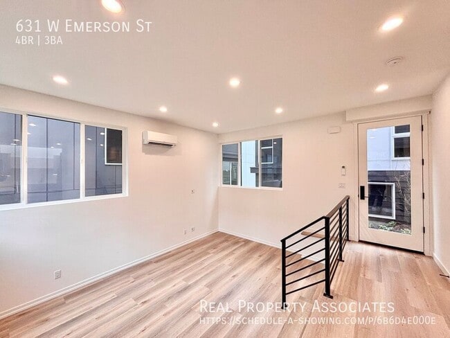 Building Photo - 631 W Emerson St