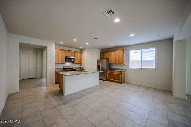 Building Photo - 13502 W Calle De Baca