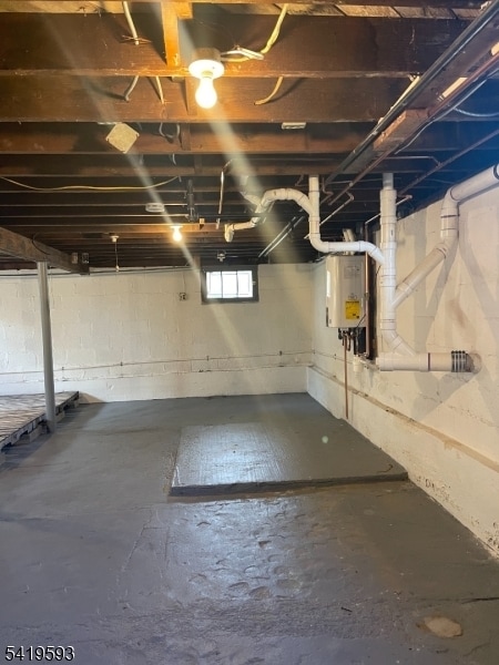 Building Photo - 246 Beaverbrook Rd