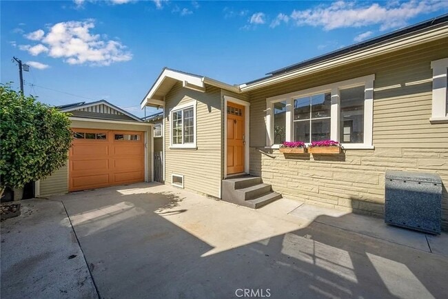 Building Photo - Molino