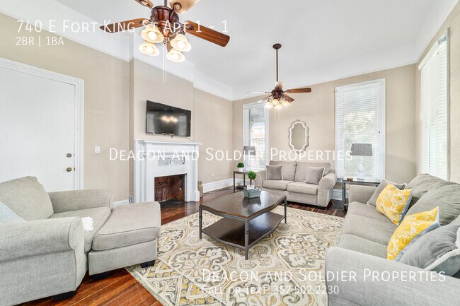 Building Photo - 740 E Fort King St