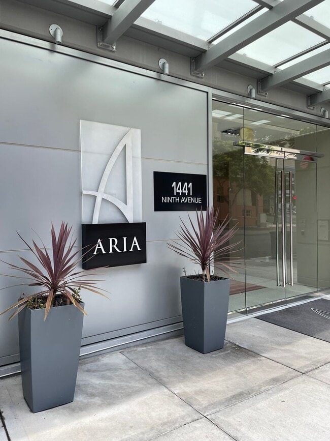 Primary Photo - Gorgeous 3 Bedroom 2 Bath Condo For Rent a...