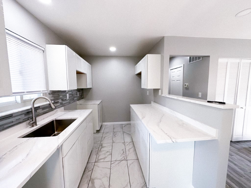 Building Photo - 35381 Dern Dr