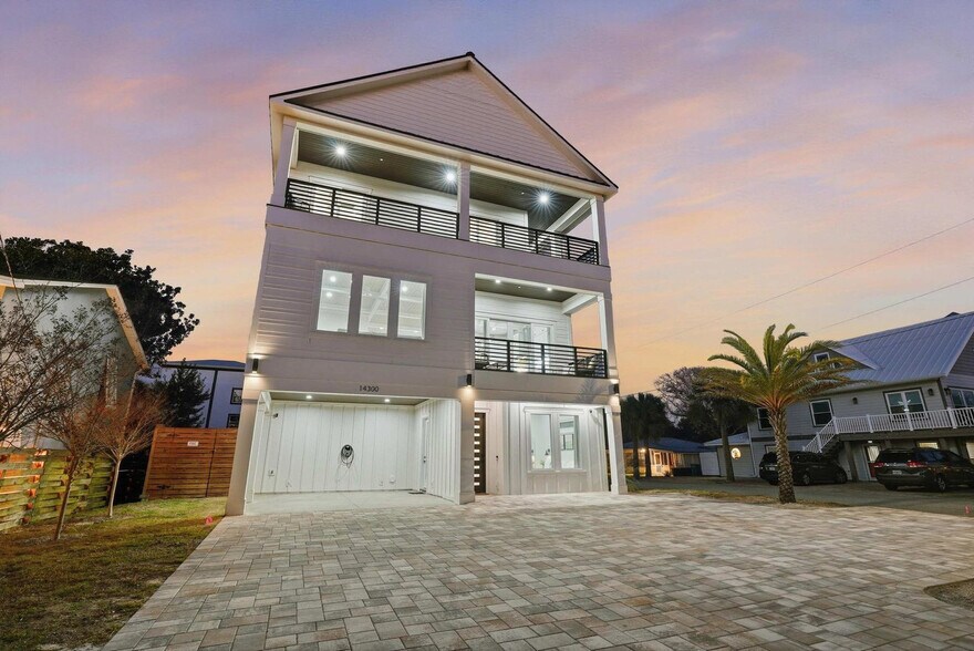 Building Photo - 14300 Millcole Ave