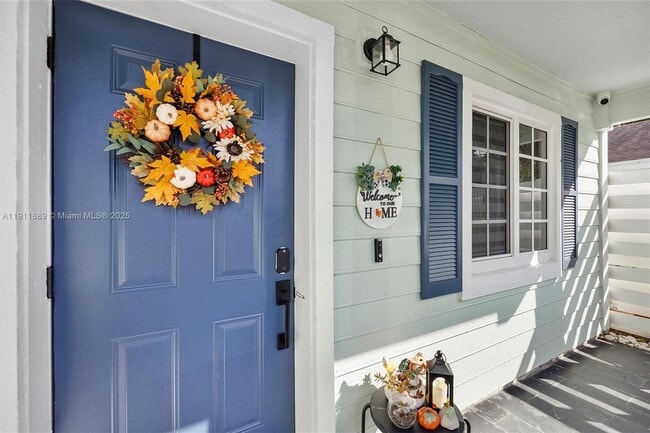 Building Photo - 13713 SW 149th Cir Ln