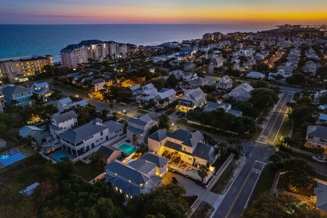 Building Photo - 4518 John Ave