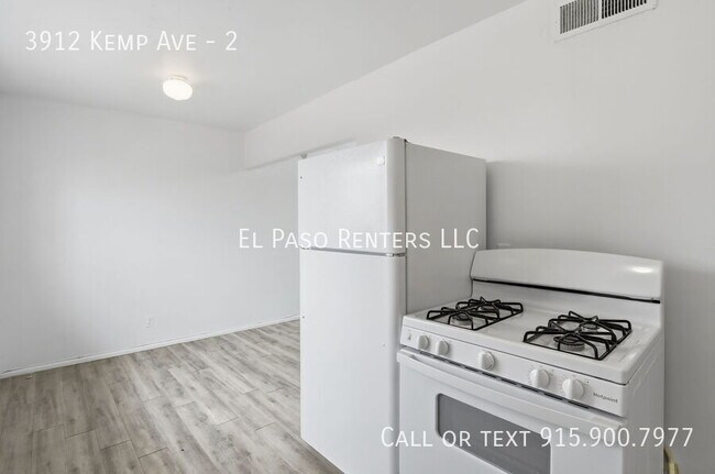 Building Photo - 3912 Kemp Ave