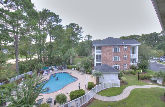 Building Photo - 682 Riverwalk Dr