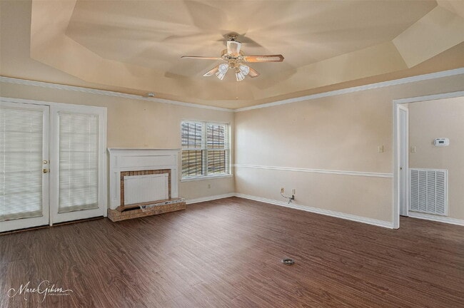 Building Photo - 517 Glenwood St