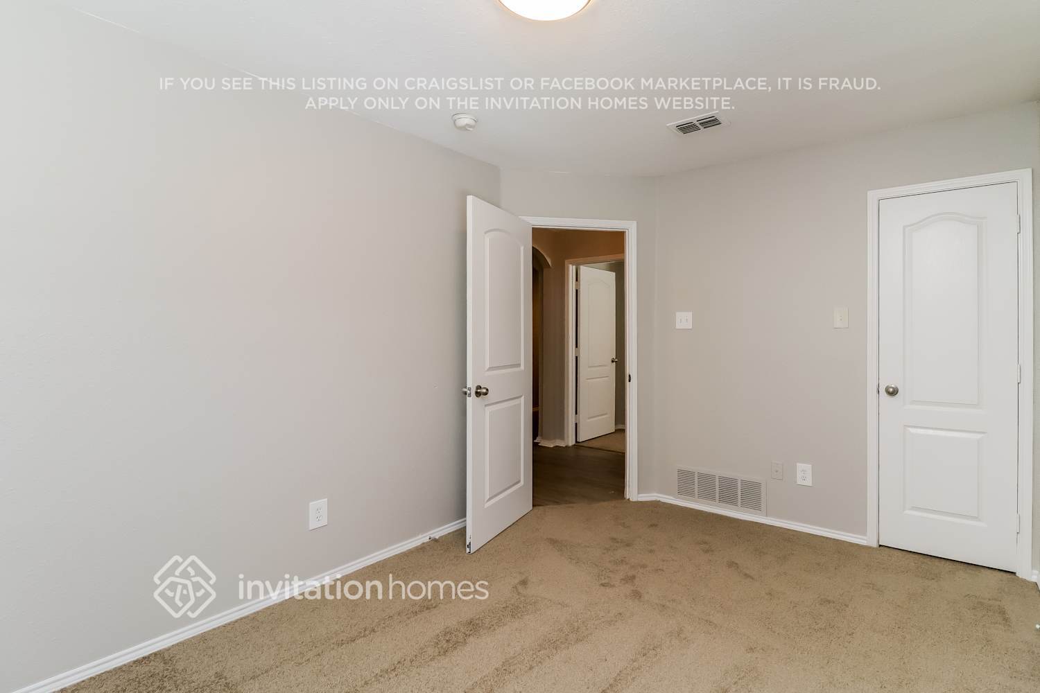 Building Photo - 2609 Cherry Hills Ln
