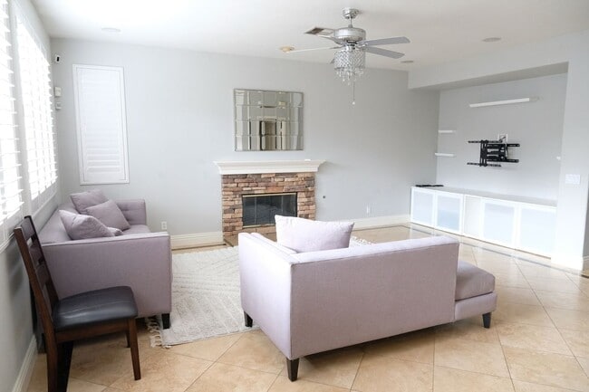 Building Photo - 16 Villager