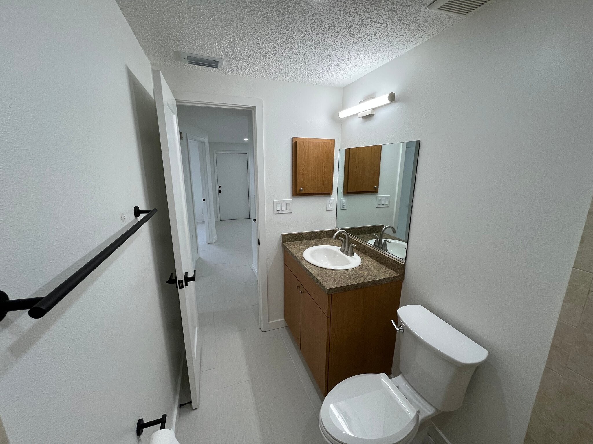 Building Photo - 1511 Suponic Ave