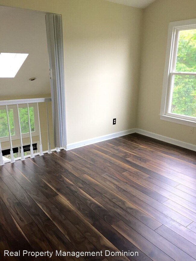 Building Photo - 3 br, 2 bath House - 100 River Walk Court