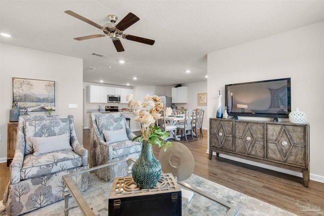 Building Photo - 5213 Conservation Cir