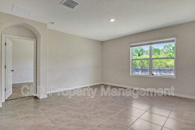 Building Photo - 165 Birch Tree Pl