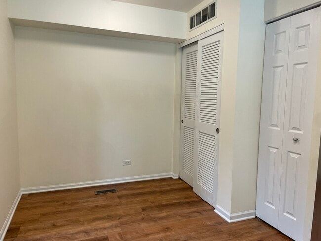 Building Photo - 1471 Meadowsedge Ln