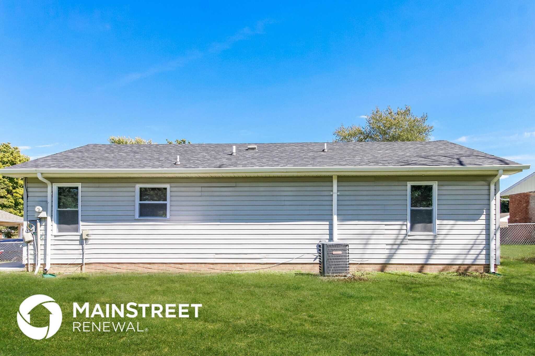 Building Photo - 2318 Acorn Rd