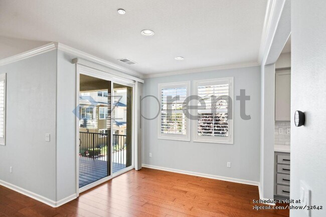 Building Photo - 634 Elderberry Dr