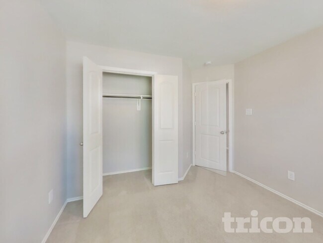 Building Photo - 15426 Rancho Joya Wy