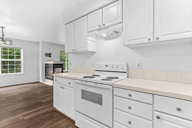 Building Photo - Luxury Loft Apartment- Downtown Canby