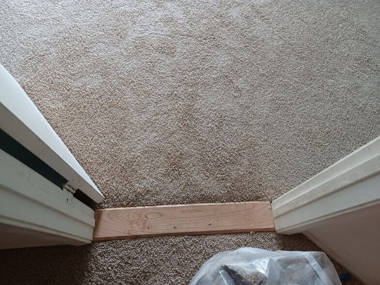 Building Photo - 9315 Rue De Bois