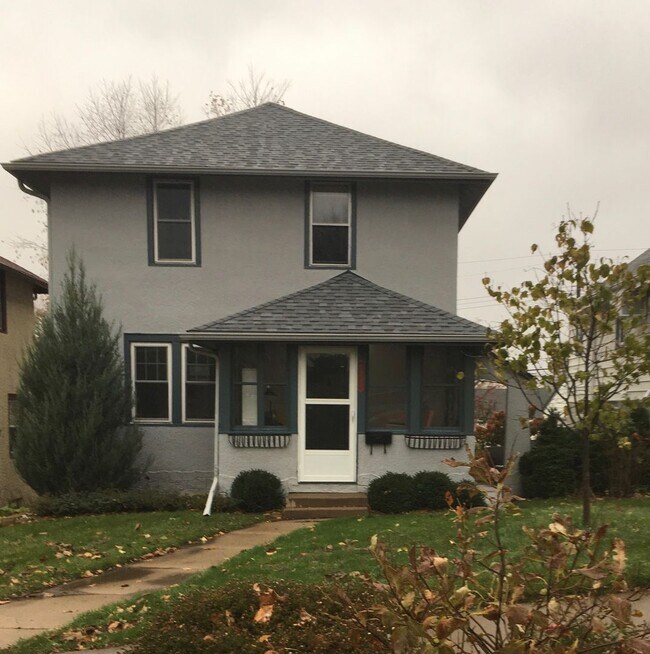 Building Photo - NORTHEAST HOME FOR RENT