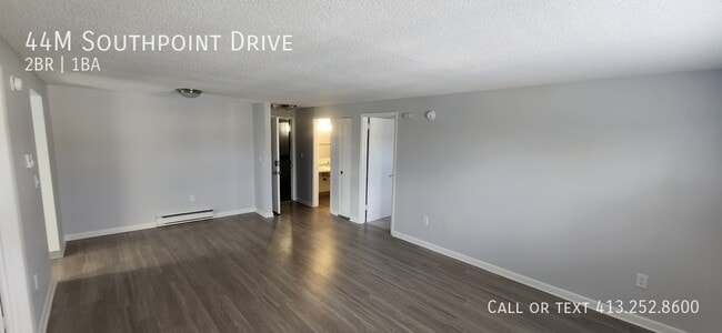 Building Photo - 44 Southpoint Dr