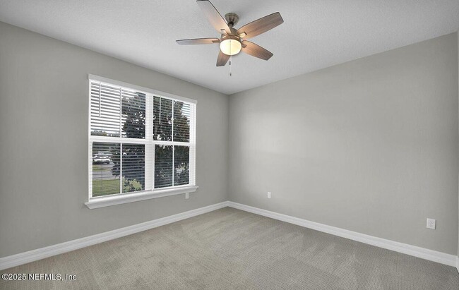 Building Photo - 483 La Mancha Dr