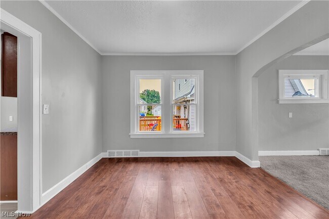 Building Photo - 4723 E 94th St