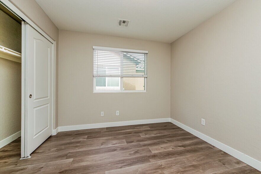 Building Photo - 6209 Govett Cres Ct