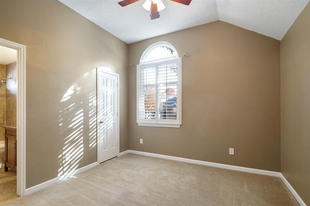 Building Photo - 2213 Heatherton Pl