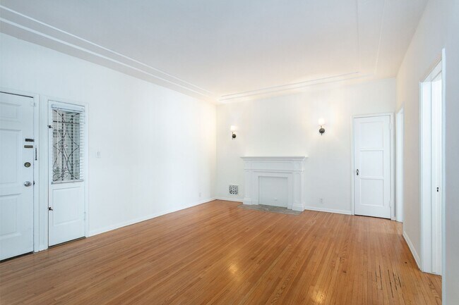 Building Photo - 6313 Orange St