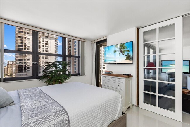 Building Photo - 2401 S Ocean Dr