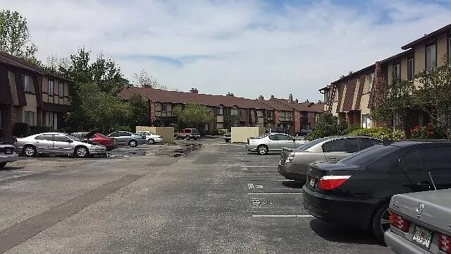 Building Photo - 5155 Picadilly Circus Ct