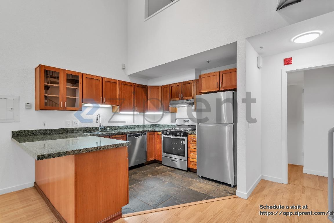 Building Photo - 950 Harrison St