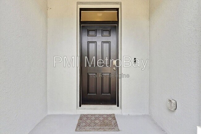 Building Photo - 16632 Grotto Steam Pl