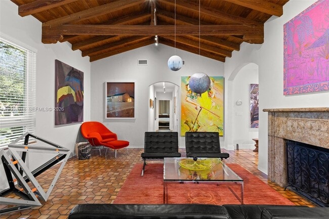 Building Photo - 482 NE 93rd St