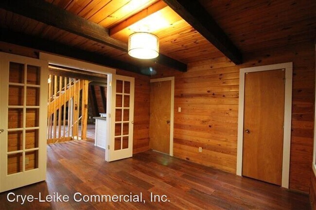 Building Photo - 4 br, 3 bath House - 10810 Carmichael Road