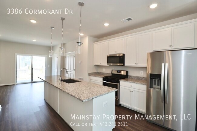 Building Photo - 2022 New Construction Townhome in Watershe...