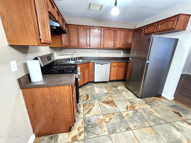 Building Photo - 14228 Lasso Rock Dr