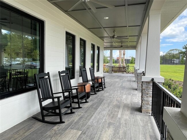 Building Photo - 36544 Smithfield Ln