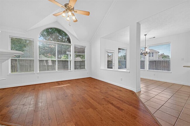 Building Photo - 3702 Cedar Valley Dr