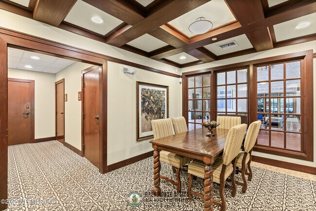 Building Photo - 955 Registry Blvd