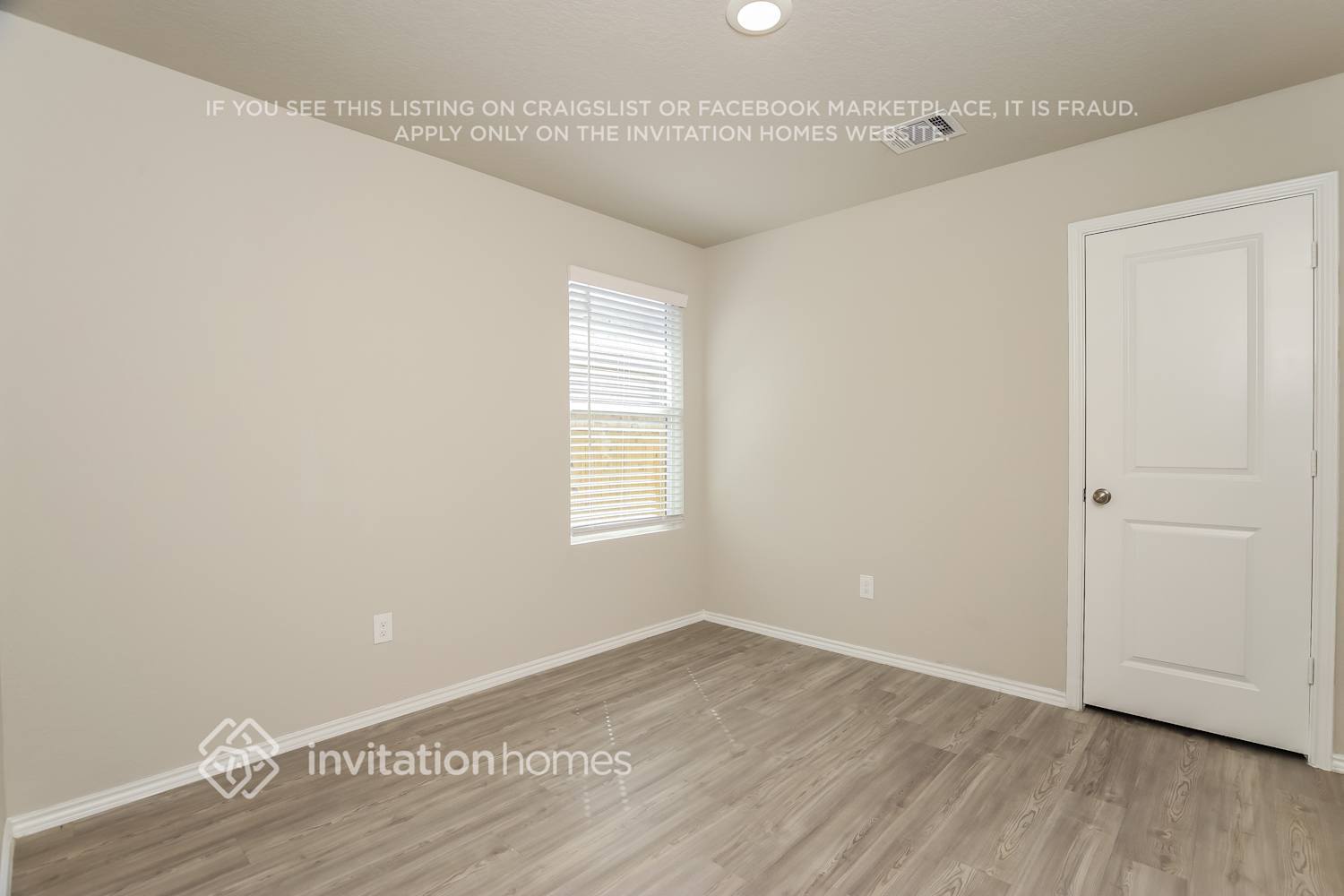 Building Photo - 4148 Waterfall Cv